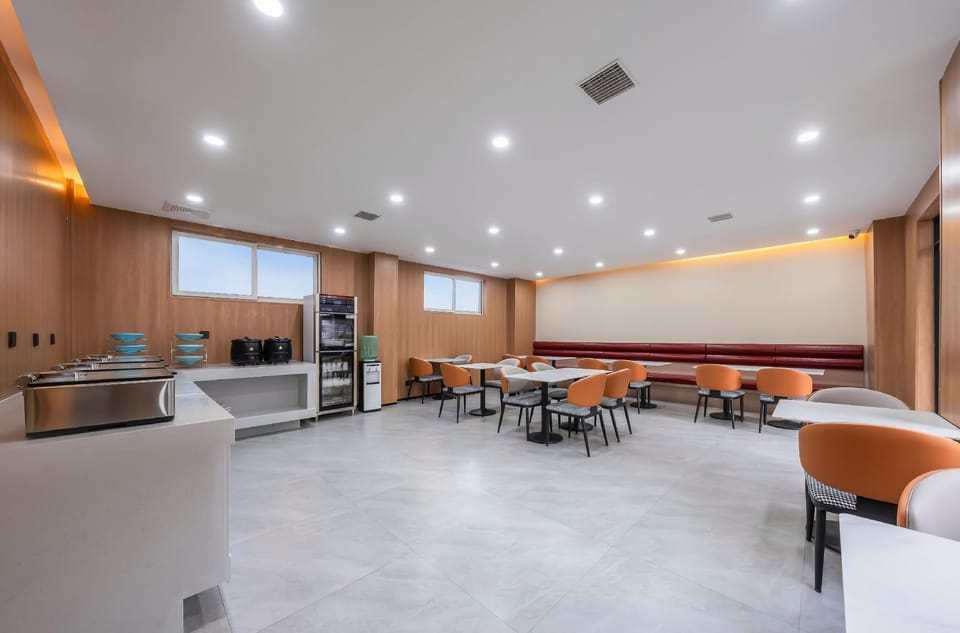 YAYUR Hotel Xuzhou Yunlong District Tongshan Road Metro Station Hotel in Jiangsu