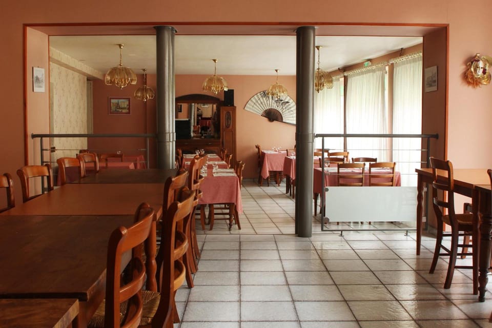 Hotel De L'Abbaye Hotel in Auvergne-Rhône-Alpes