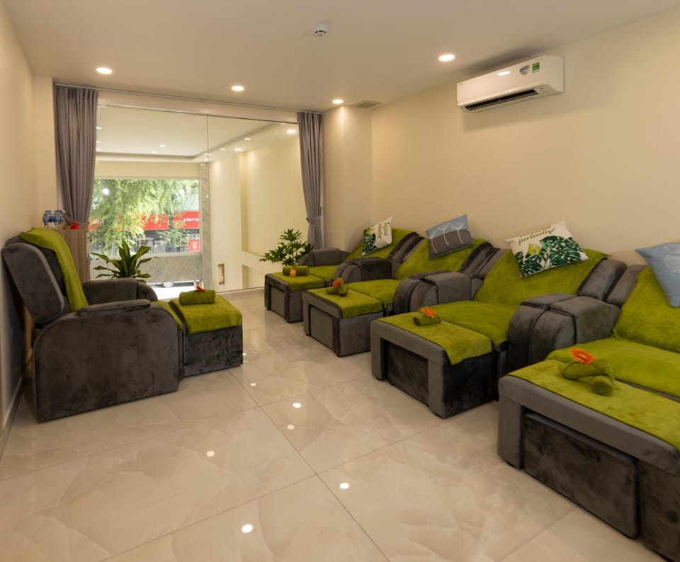 luxury suite hotel Hotel in Ho Chi Minh City