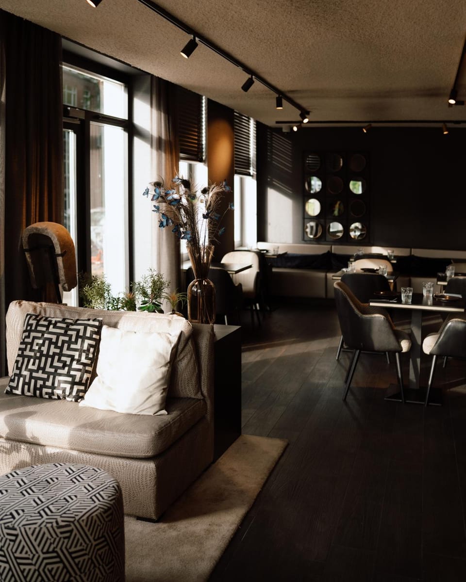 Le Marin Hotel Rotterdam City - Handwritten Collection Hotel in Rotterdam