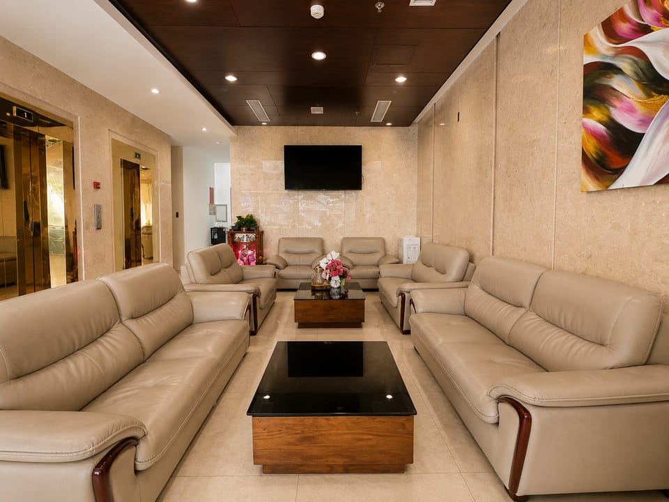 Phụng Thuỷ Hotel & Spa Hotel in Da Nang