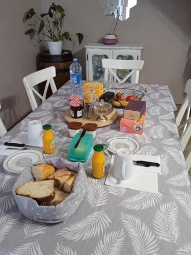 Ty Samy et Seb Hotel in Paimpont