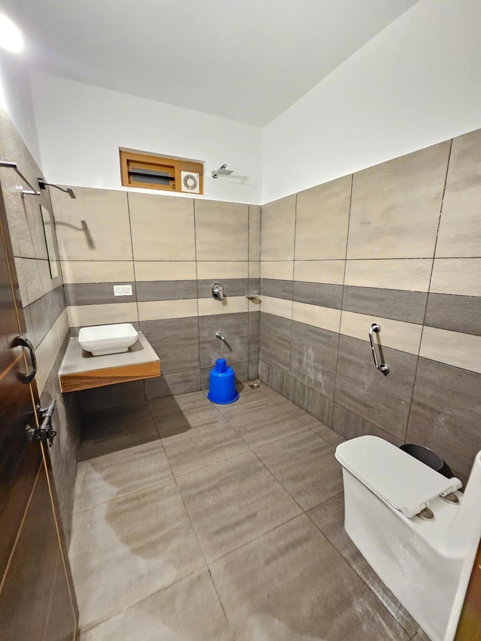Rolax Tourist Home Hotel in Kerala