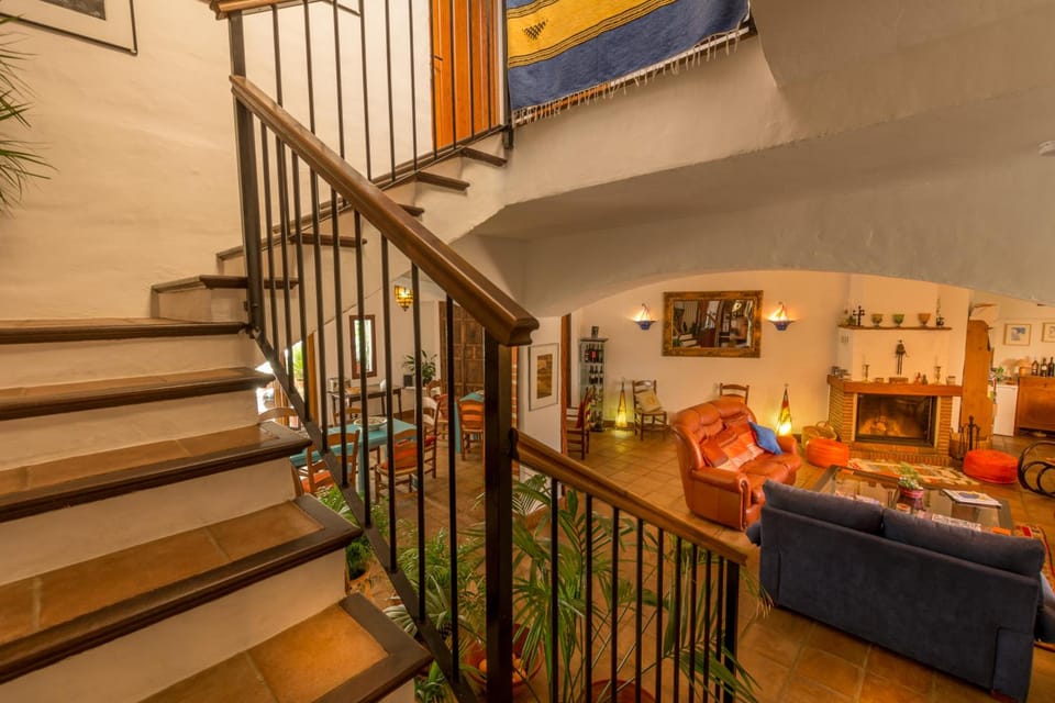 Shared lounge/TV area