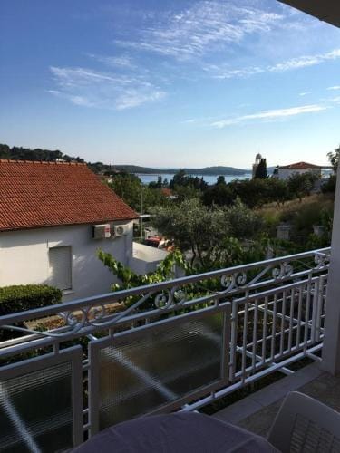 Double Room Hvar 15706d Hotel in Hvar