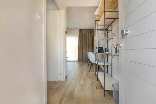 Italianflat - FREE parking, Salted Swimmingpool - Casa Ulivi del Garda Hotel in Lake Garda