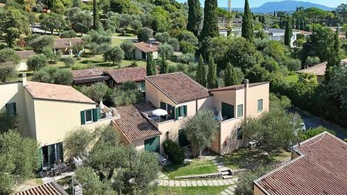 Residence Pratone, Garda Hotel in Garda