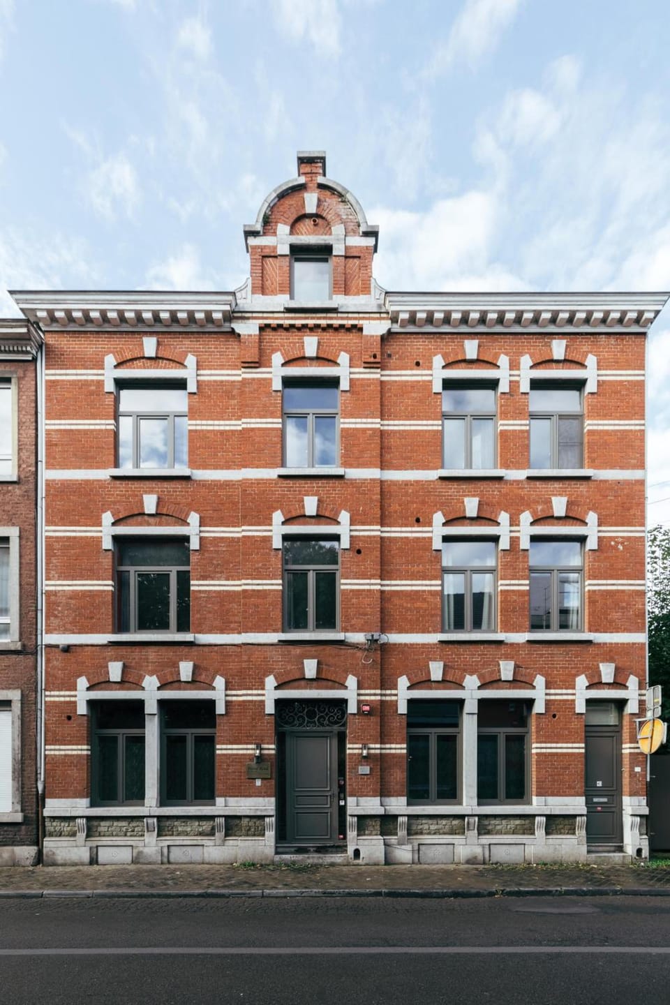 Hotel Riad Nour Love hotel in Liège