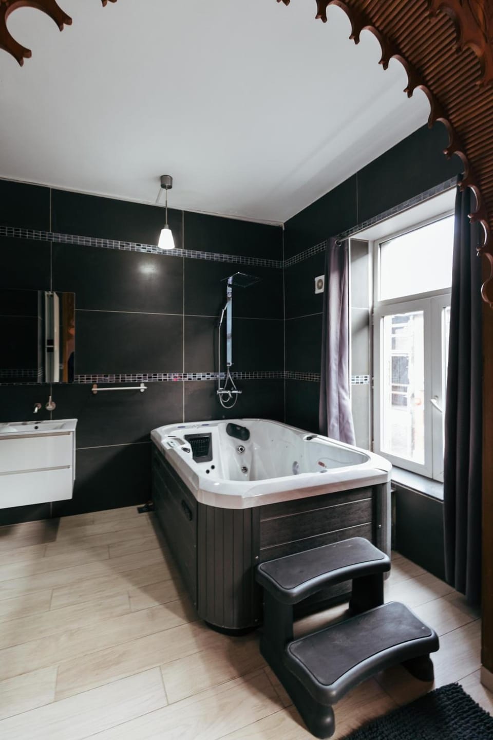Hotel Riad Nour Love hotel in Liège