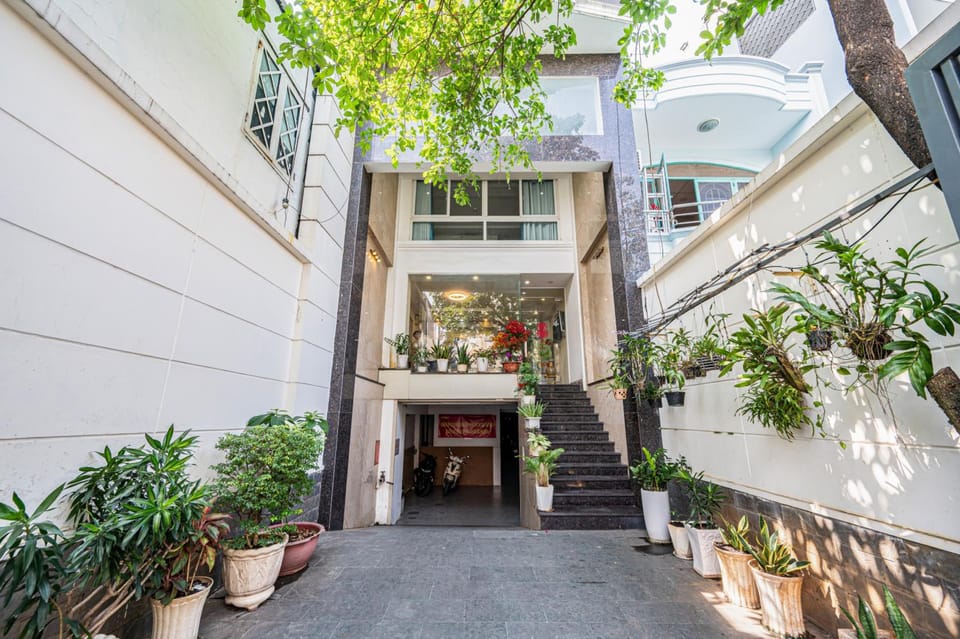 Cozrum - Love Hotel Trần Bình Trọng Hotel in Ho Chi Minh City
