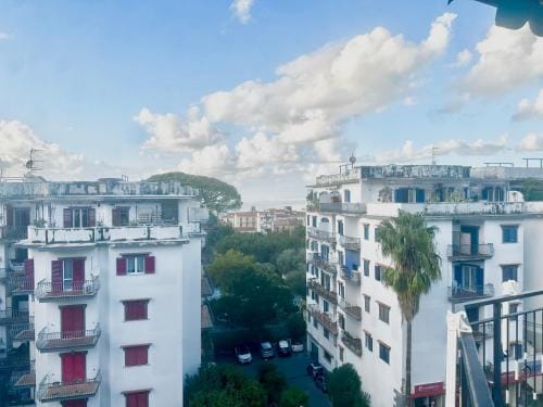 ROOF and SKY ROOM LUXURY in SORRENTO CENTER Hotel in Priora
