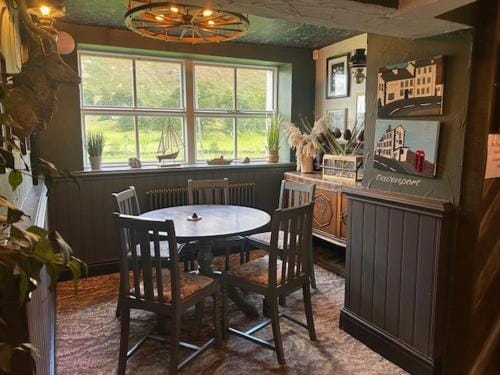 The White Lion Inn Inn in England
