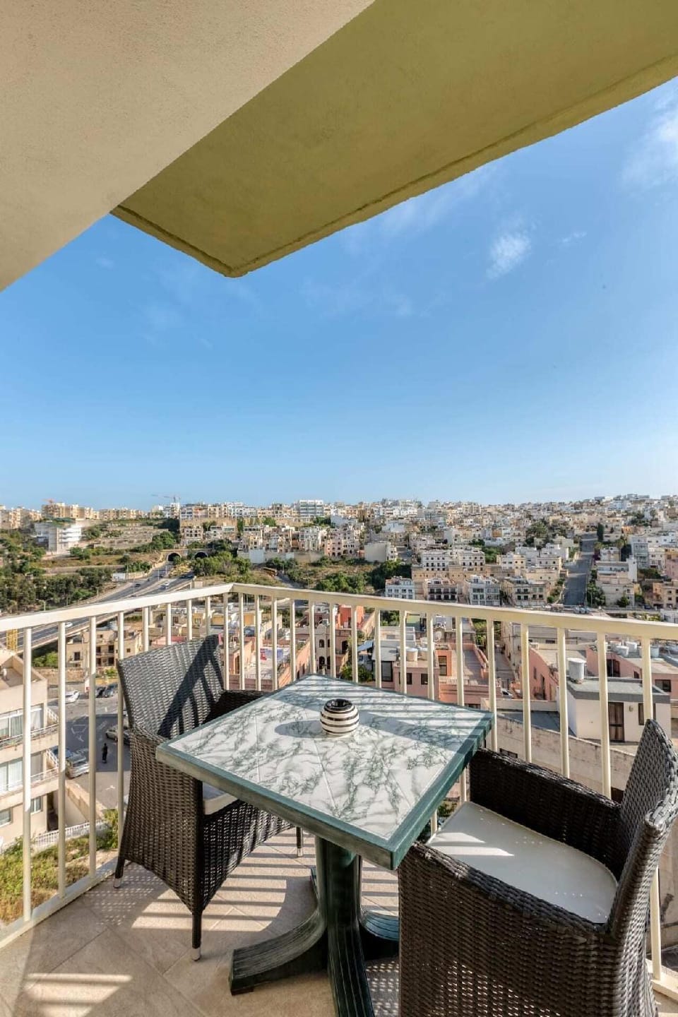Pool Apartment Hotel in Saint Julians