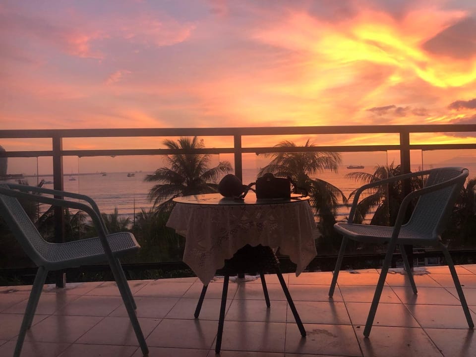 Linshuifeng Art Hostel Apartment hotel in Sanya