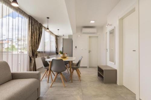 Pino luxury rooms and apartment Hotel in Split