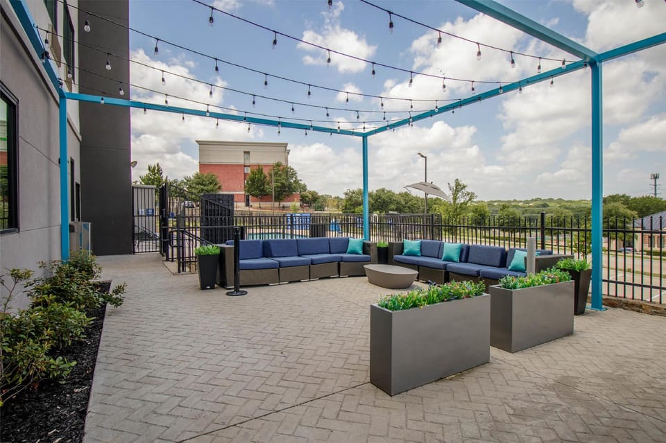 Tru by Hilton McKinney Hotel in McKinney