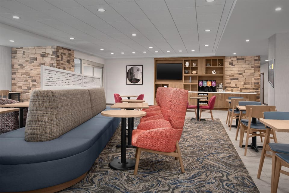 Home2 Suites by Hilton Columbus Easton Hotel in Easton