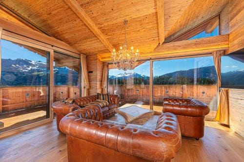 Das Kitz - Chalet Steuerberg XL Kitzbuhel Hotel in Kitzbuhel