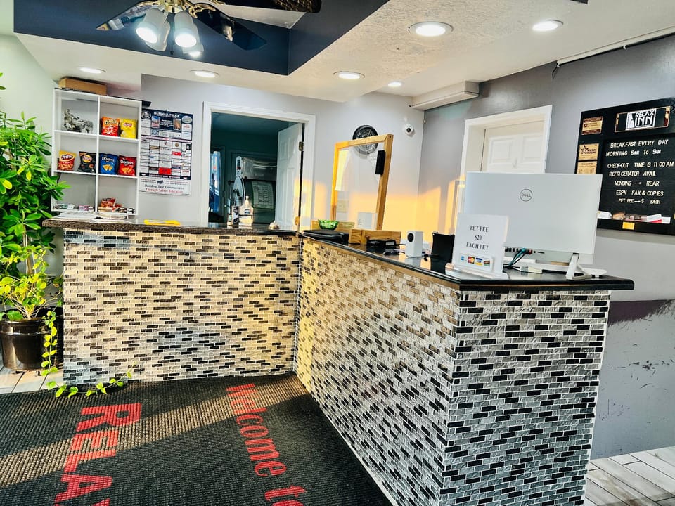 Relax Inn Hotel in Indiana