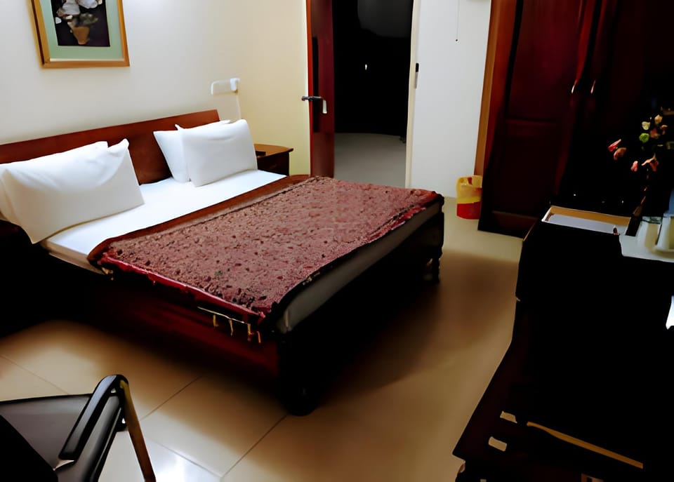 Luxury One Hotel Hotel in Lahore