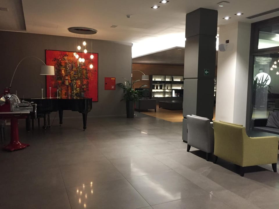 Link124 Hotel Hotel in Parma