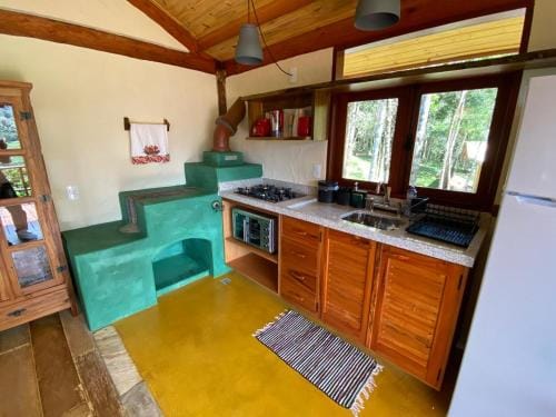 Chales Aiu 2 Lodge in State of Rio de Janeiro