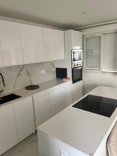 Emmanuel INN 1 Hotel in Drancy