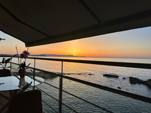 Endless blue suites 3 Hotel in Chania