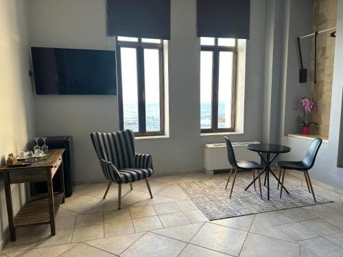 Endless blue suites 3 Hotel in Chania