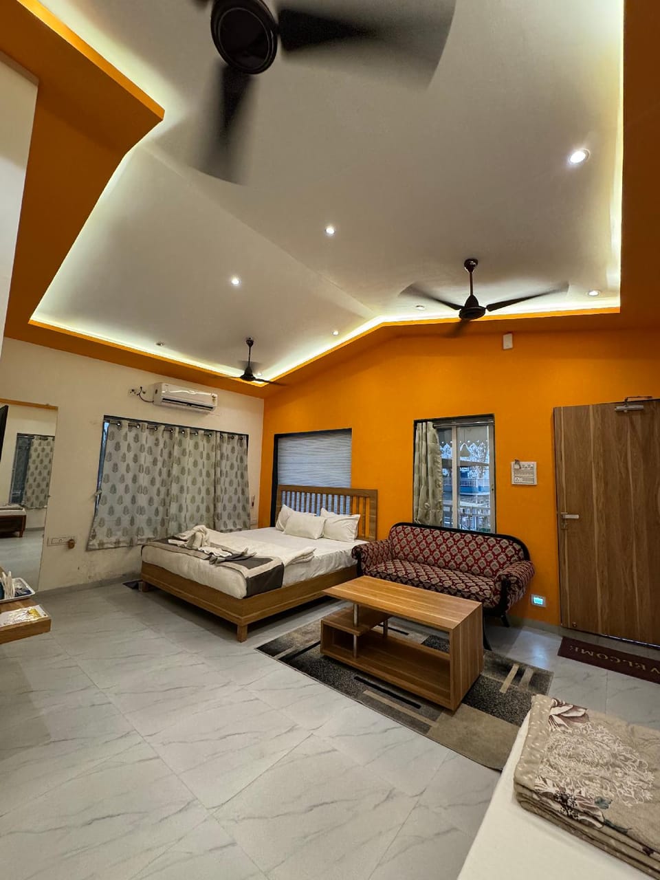 Splash Resort Hotel in Maharashtra