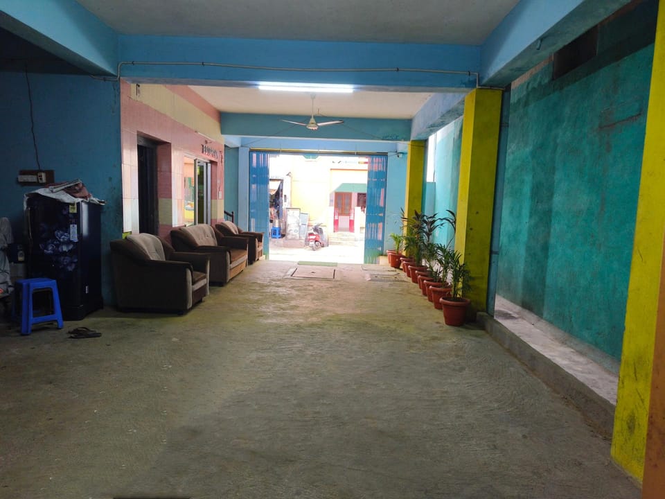 Sri Sai Krishna Residency Lodge in Tirupati