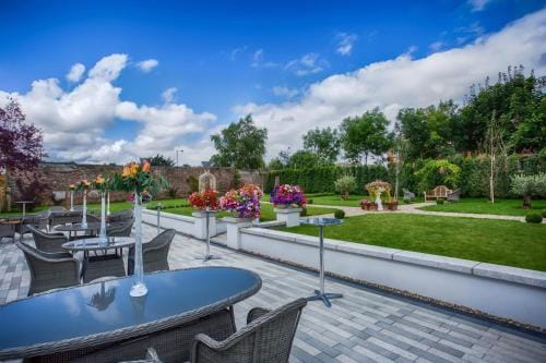 The Village Hotel, Bar and Restaurant Hotel in Louth, Co. Louth, Ireland