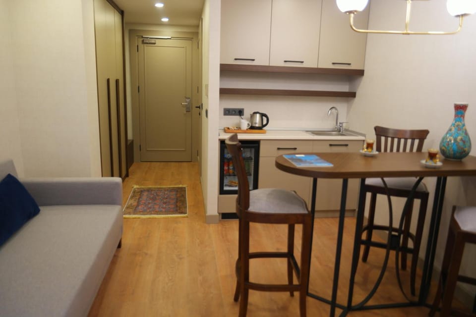 Nevi Hotel Suite  Hotel in Istanbul