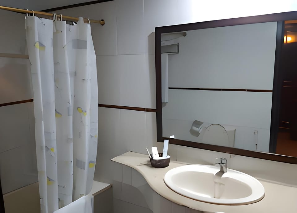 Bravo Suites Hotel Hotel in Lahore