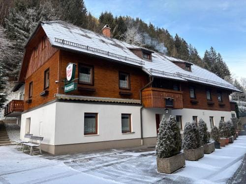 Gasthof Frasswirt Hotel in Carinthia, Austria