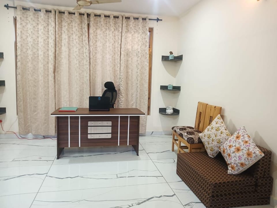 Heaven Inn Manali Hotel in Himachal Pradesh