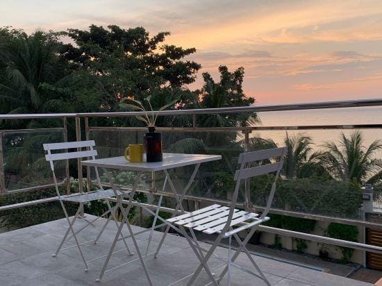 TLT Guest Houses Hotel in Central Visayas