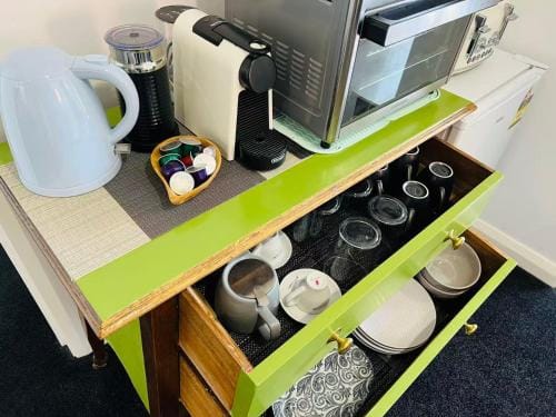 Hobart Retreat with City and Water View Hotel in Tasmania
