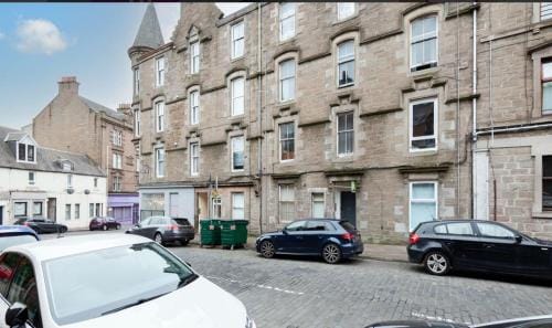 High Point Dundee Hotel in Dundee