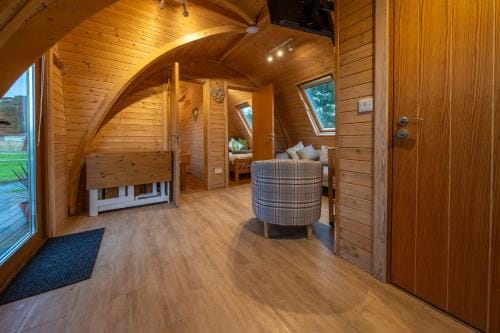 Borrett Escapes - Luxury Pods Lodge in England