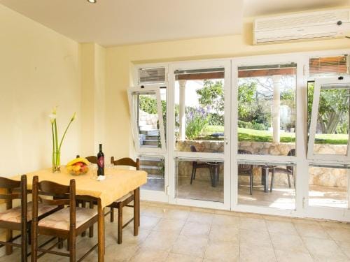 Apartments Radic - Studio Apartment 2-3 Adults - Kneza Domagoja Street - BR 1 Hotel in Dubrovnik