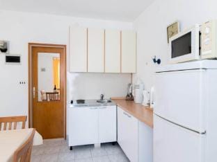 Apartments Veve - One Bedroom Apartment with Terrace Sea ViewNensi ST Hotel in Split-Dalmatia County