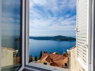Apartment Vedrana- One-Bedroom Apartment with Balcony and Sea View Hotel in Dubrovnik