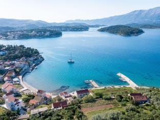 Apartments Nikolina LU - Two-Bedroom Apartment with Balcony Hotel in Dubrovnik-Neretva County