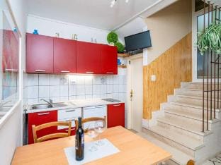 Apartments Nikolina LU -  Two-Bedroom Apartment with Terrace Hotel in Dubrovnik-Neretva County