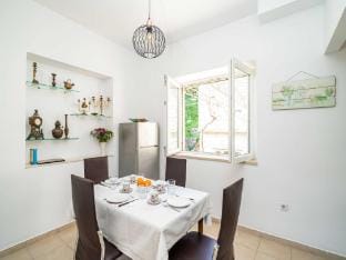 Apartments Sisic - Two Bedroom Apartment with Terrace Hotel in Dubrovnik
