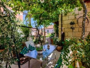 Apartments and Room Frane - Double Room Hotel in Dubrovnik