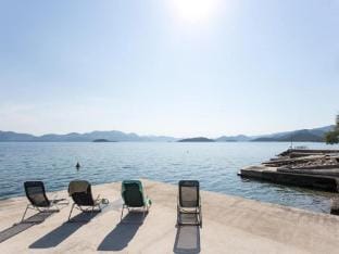 Apartments Stipo - Two Bedroom Apartment with Balcony and Sea View A3 Hotel in Dubrovnik-Neretva County
