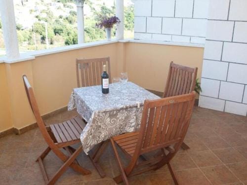 Apartments Briest - One Bedroom Apartment with Balcony A22 Hotel in Dubrovnik