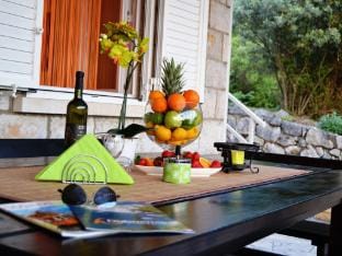 Apartments Lina - Two Bedroom Apartment with Terrace A1 Hotel in Dubrovnik-Neretva County
